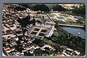 V2188 PALAIS DE FONTAINEBLEAU 77 LA COUR DES ADIEUX ETANG DES CARPES VG SB FP